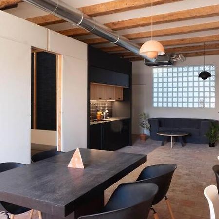 Heart of Marseille: Spacious Loft for Couples and Friends Exterior photo